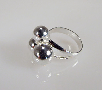 Biżuteria srebrna - pierścionek wzór  TP82004